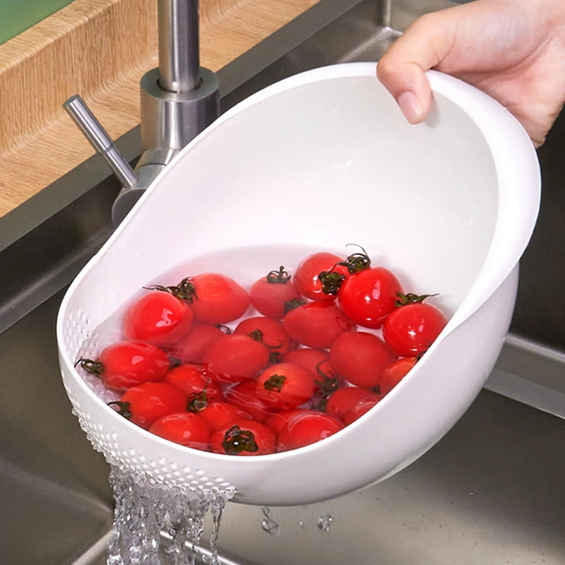 Drain rice with ease using our plastic colander. Perfect for kitchen use.